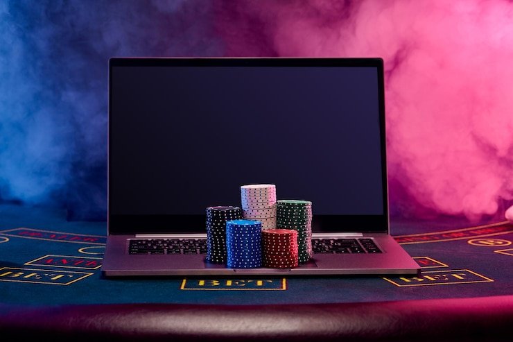 Live Togel Draw result announcement on atom slot